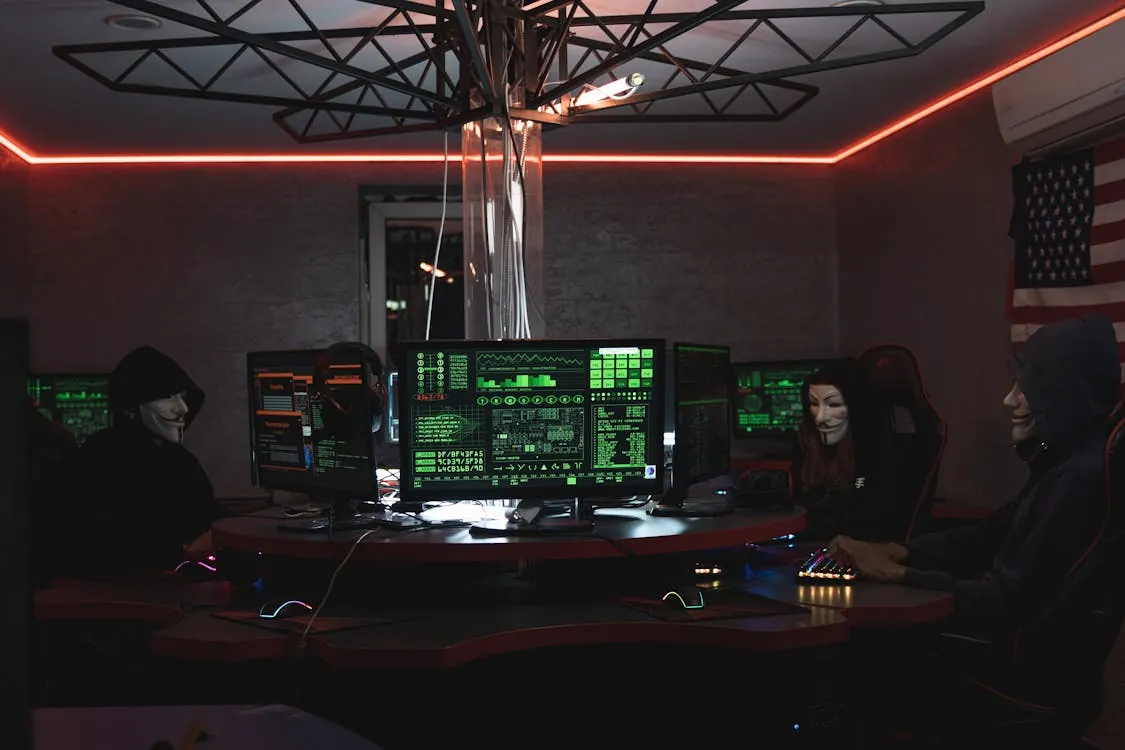 Cybersecurity team fighting DDoS attacks