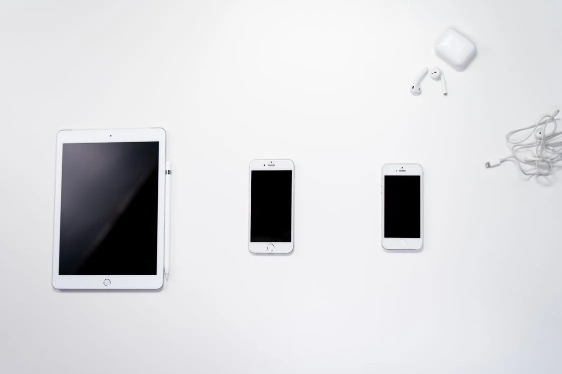 Apple device performance and compatibility