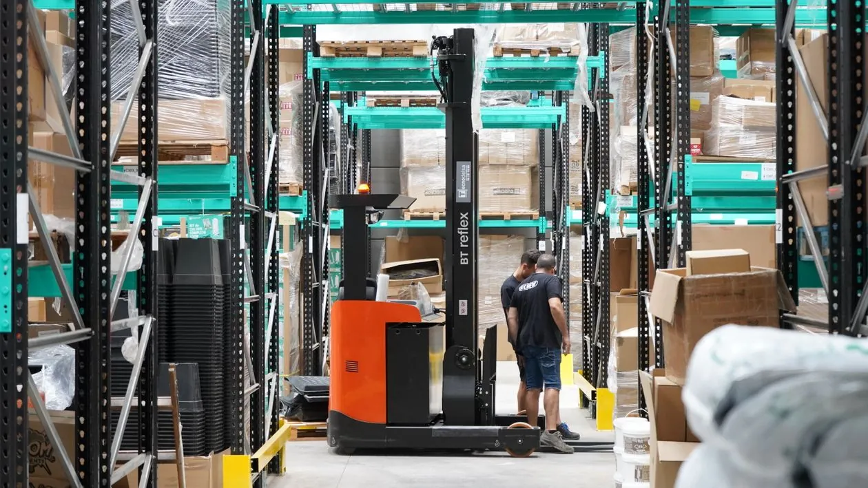Large e-commerce warehouse with automated fulfillment operations