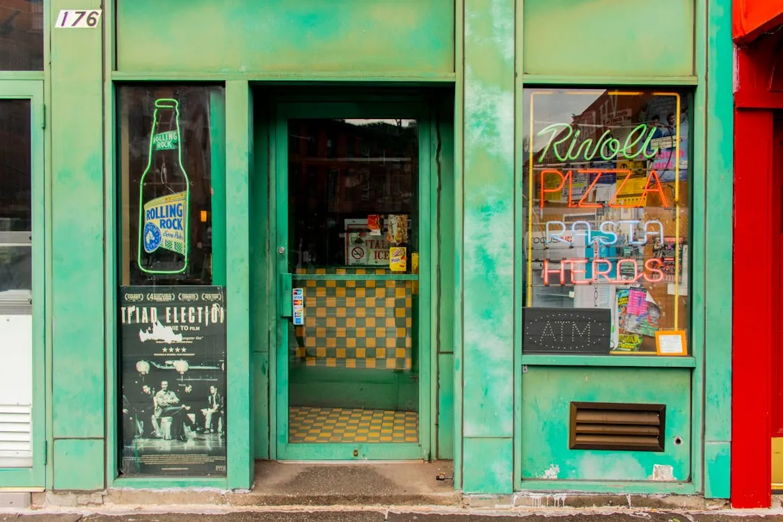 Pizza Pizza restaurant storefront