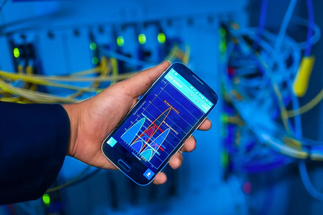 Smartphone as a server concept