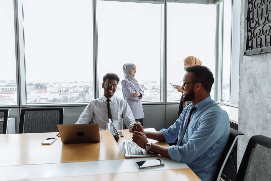 Enterprise Strategies for BYOD, Corporate-Owned, and Hybrid Models
