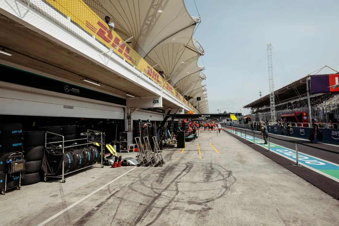 Q1 Running Order and Who Went Out